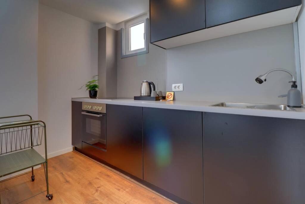 Town Square Apartment Pristina Eksteriør billede